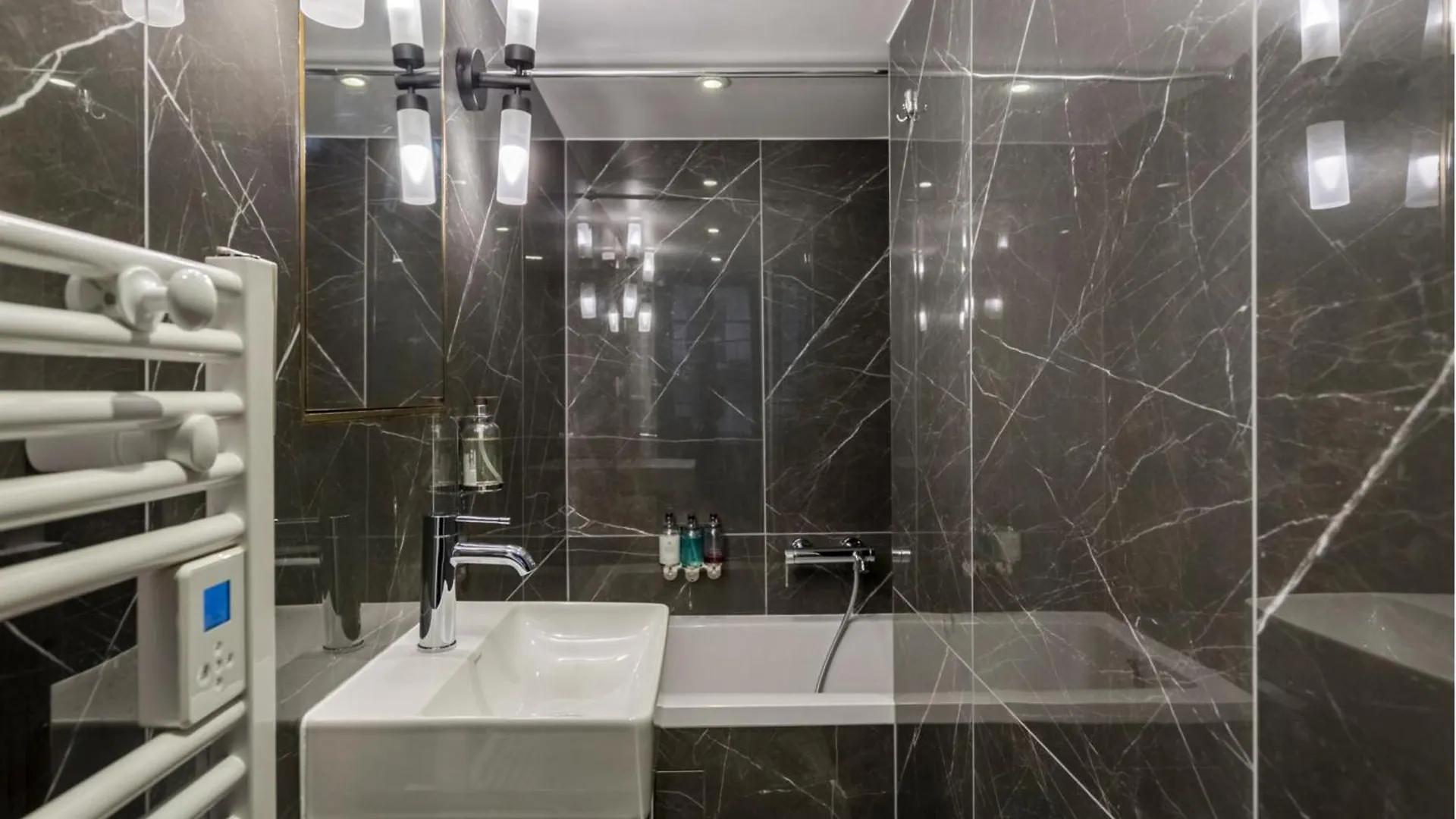 פריז Merveil - Luxury Suite -Champselysees-Florentin II